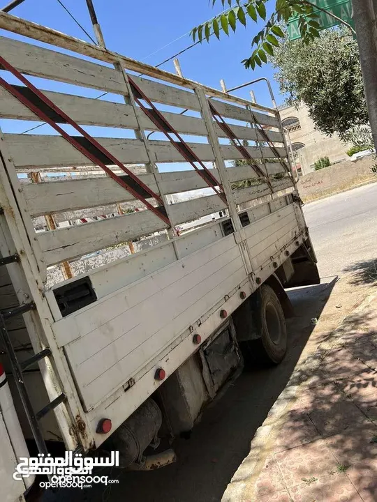 البي 813لبيع