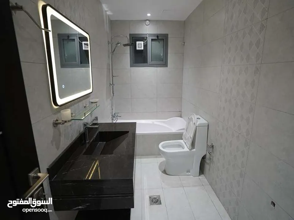 للبيع فيلا 7غرف.بمنطقه شرقان . لوكيشن مميز.مساحه واسعه .استلام فورى.