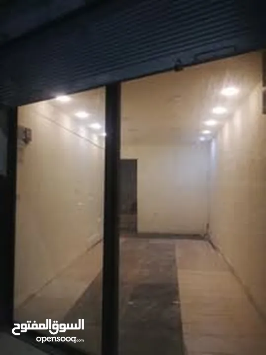 محل تجاري للإيجار الشهري