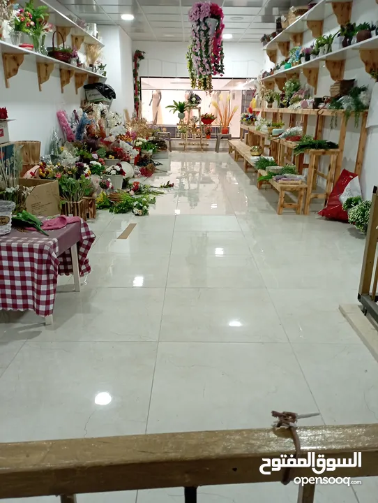 محل مميز بالستي سنتر الطابق الارضي
