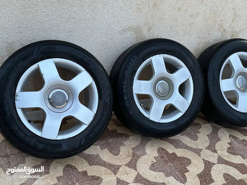 Audi Rims+tires In perfect condition/ جنطات اودي للبيع مع كوشوك