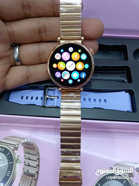 ساعة GT4 النسائية بتصميم ممتاز  Smart WATCH