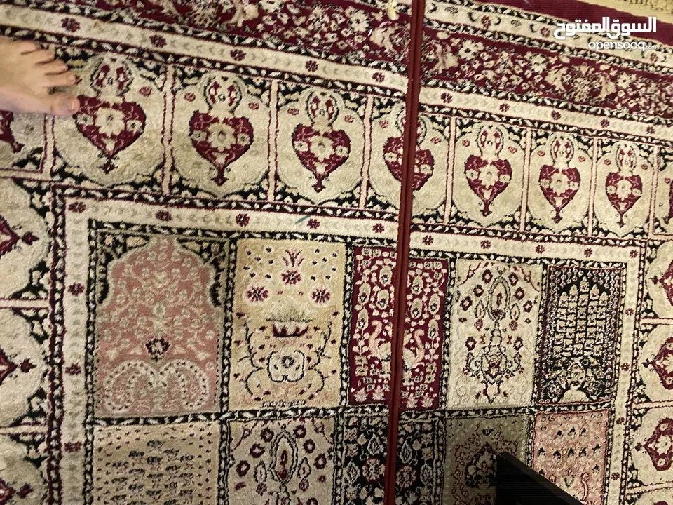 كنب و سجاد و برادي و طاولة وسط 300 300