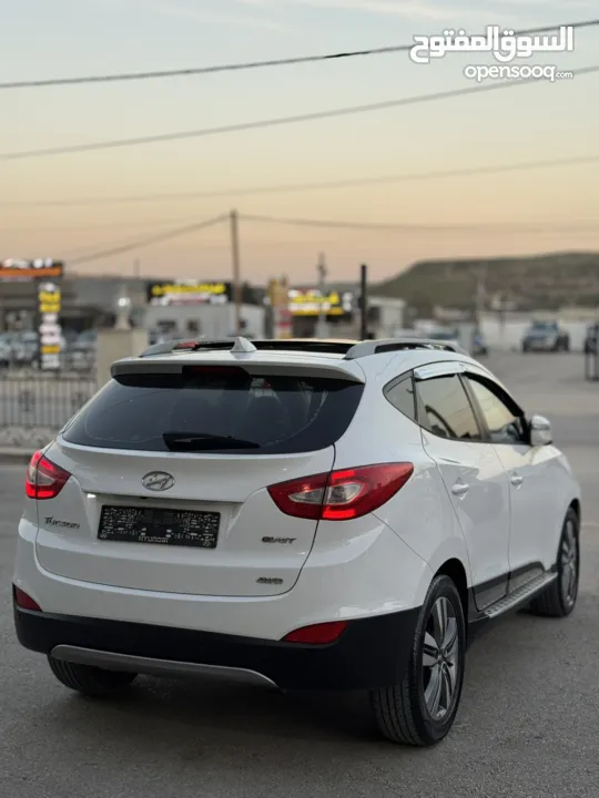 توسان 14/15 فل مسكر اضافات 4*4 بنوراما يد اولى  سعر مميز كاااش او بدل  انس ابو صلاح  عرابة جنين