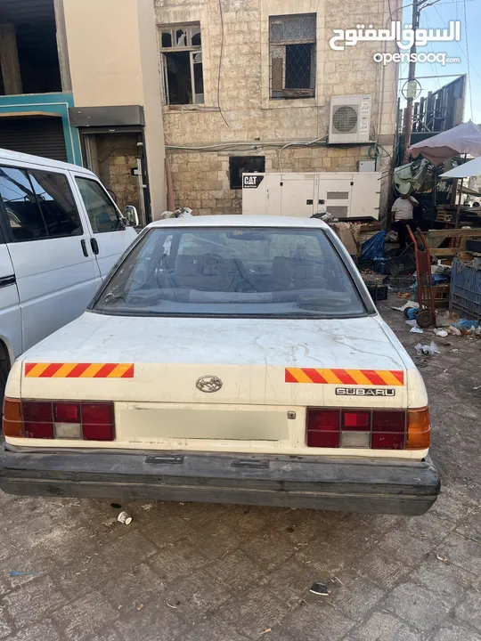 سوبارو1986