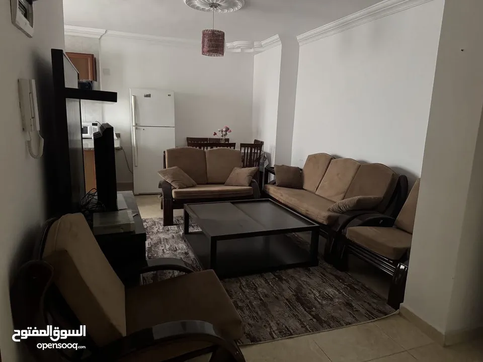 شقة مفروشة للايجار في الحي الشرقي