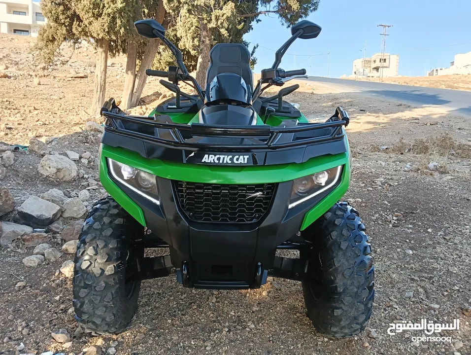 ARCTIC CAT