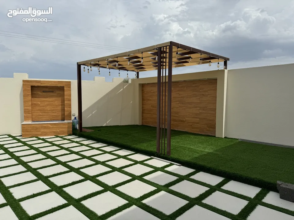فيلا مودرن للبيع في بركا (السوادي / الحضيب)  تشطيبات ممتازه في مرحلة البناء