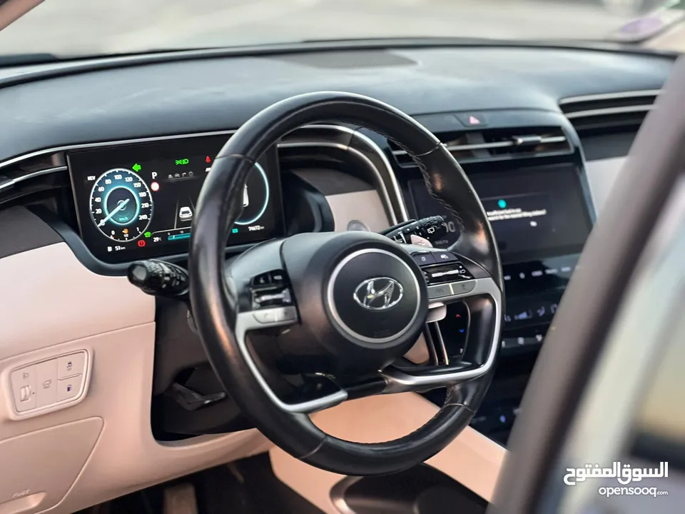 هونداي توسان/2022 Plug In فل الفل فتحة سقف بانوراما  4x4 ///271Hp   ( Haybrid) 1600cc