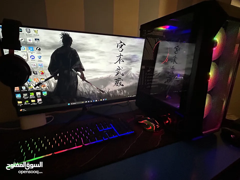 Pc Gaming - بيسي قيمنق + سماعة وكيبورد وماوس