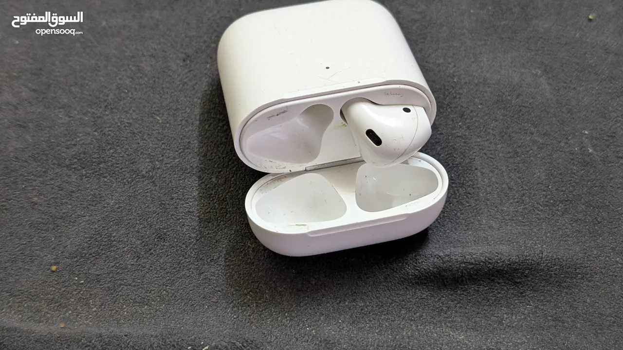 Apple Air Buds2 سماعة أبل إيربوزد أصلية الجهة شمال مع العلبة