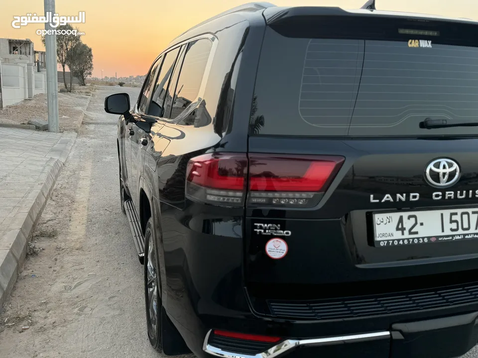 Toyota Land Cruiser 2022 VX-R70th anniversary تويوتا لاند كروزر أعلى صنف فل إضافات