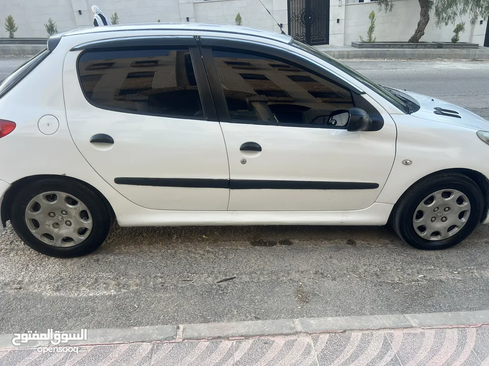 بيجو 206 بلس موديل 2010