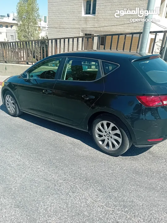 سيات ليون2016 جير عادي ماتور 1200 فحص نظيف افحص وين وبدك دهان شركة السعر 53000 شيقل