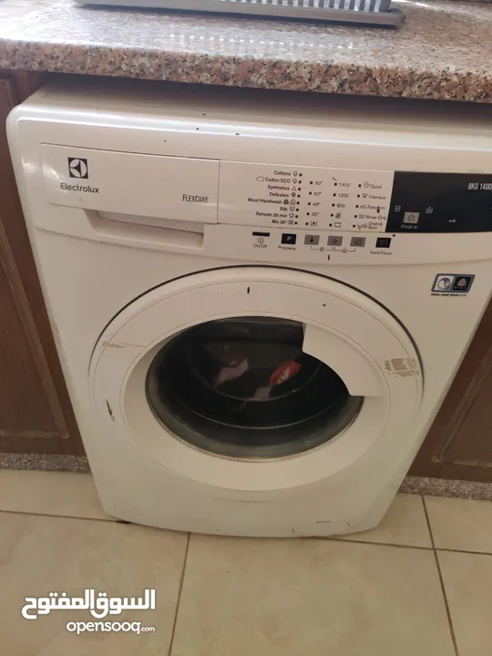 غسالة بيع حرق لداعي السفر electrolux 8k