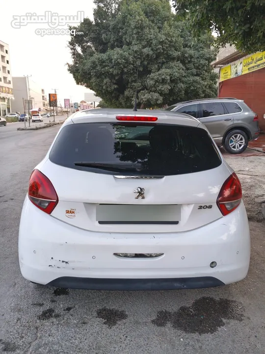 بيجو 2018 مطور 1200 بنزين
