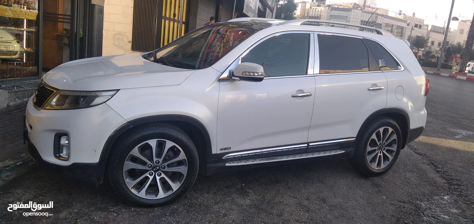 كيا سرنتو 4WD