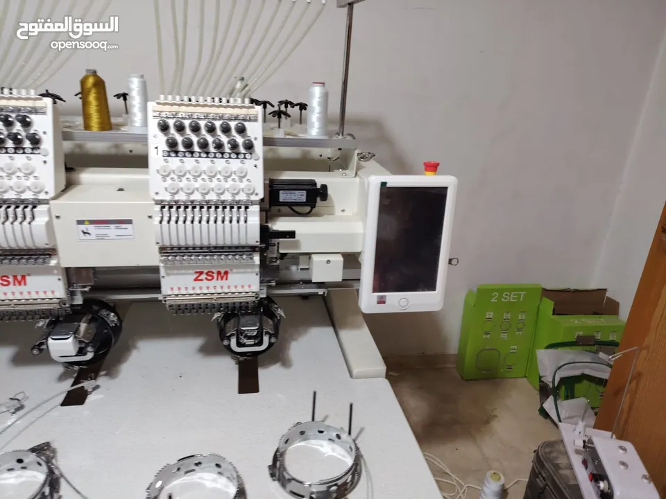 ماكنه تطريز 4رووس شبه جديده للبيع بسعر مغري للجادين