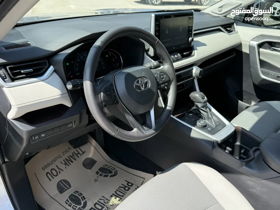 تويوتا RAV4 ترخيص 2022 محرك 2500 هايبرد