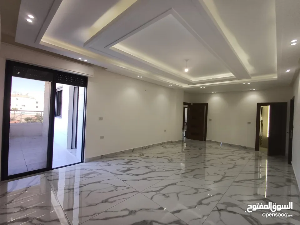 شقة فاخرة لم تسكن