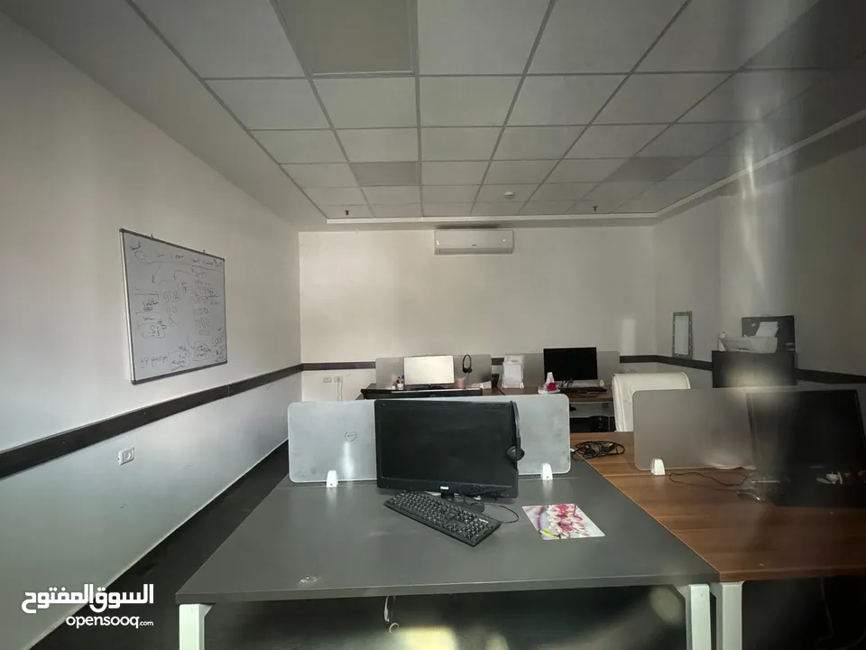 مكتب مفروش كامل للايجار، يصلح لشركات الصغيره و المتوسطه،