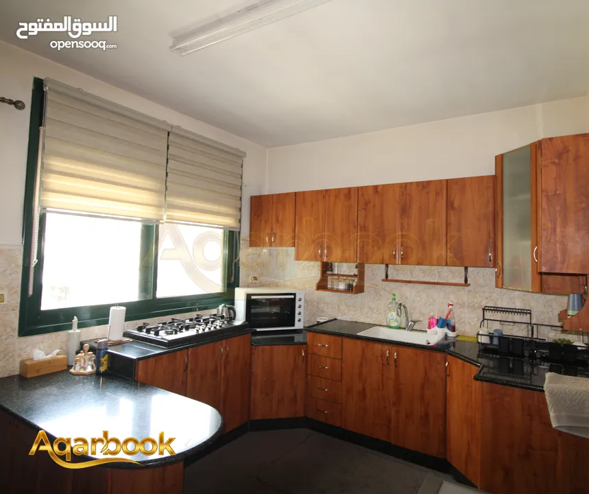 شقة مفروشة للبيع في وسط البلد