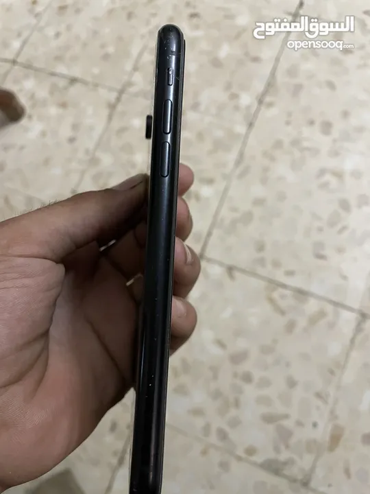 آيفون xr مش مفتوح