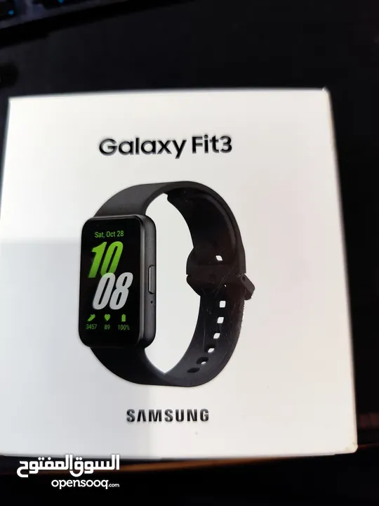 Samsung galaxy fit3 استعمال خفيف Xiaomi Smart Band 8 active جديدة Anker Soundcore Life P2