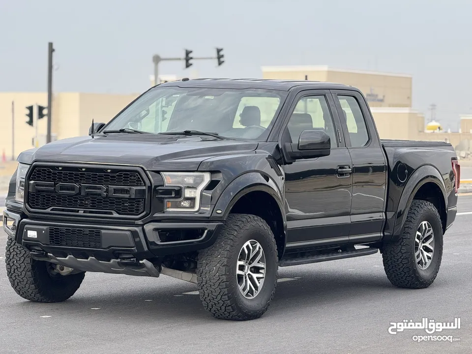 FORD F-150 RAPTOR 2018 GCC PERFORMANCE PERFECT CONDITION AGENCY SERVICE