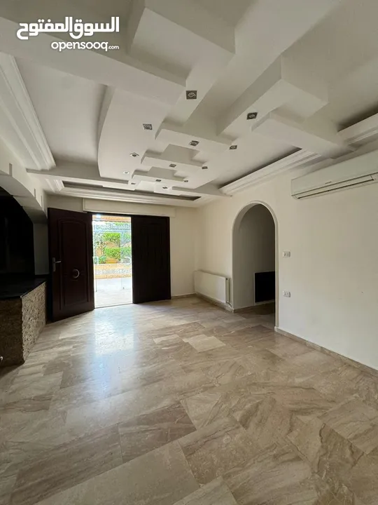شقة غير مفروشة للإيجار ( Property 43230 )-174893935
