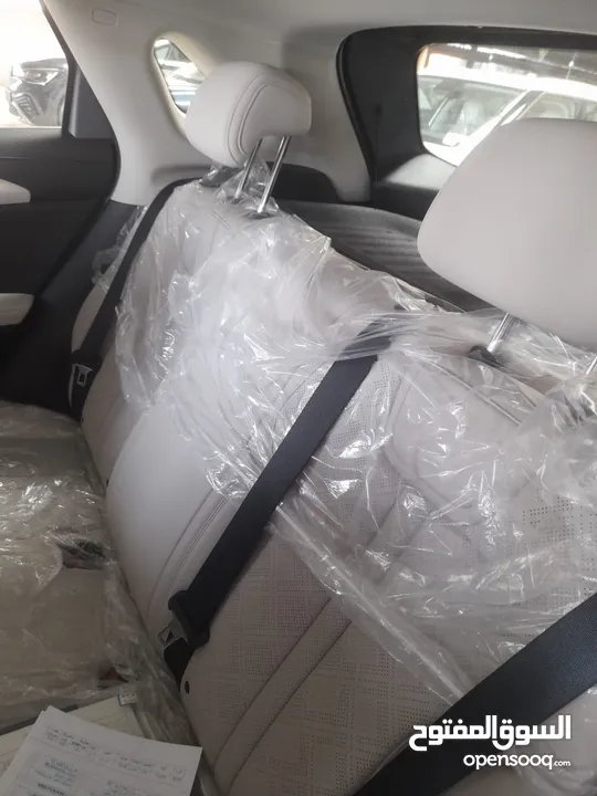 جيب عائلي يوان أب.فل اضافات.بانوراما.بطارية 45K.مدى 405Km.زيرو.كفالة 6 سنوات.حرة/رديات ضريبية