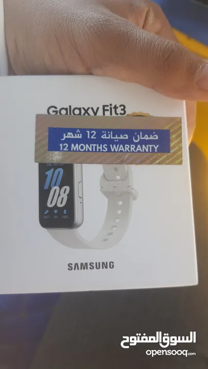 متوفر ساعة الاكترونية galaxy fit 3 جديدة لون رمادي