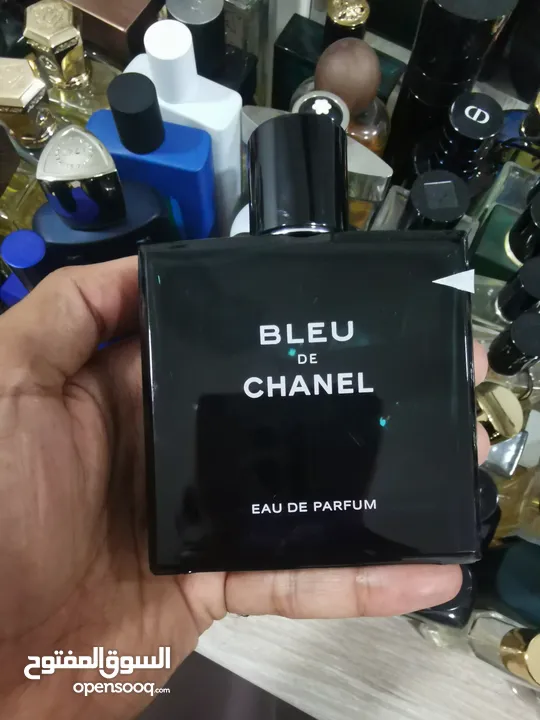 }للبيع عطر مستخدم بلو دي شانيل نسخة أو دي بارفيوم "أصلي 100%" (رجاءاً للجاد بالشراء فقط )