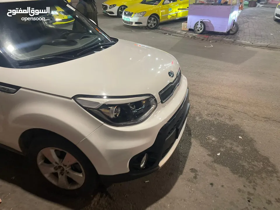 كيا سول 2018 بنزين السيارة متور وقير جيد جدان متور 1600 بدون تيربو والسيارة بحالة الشركة