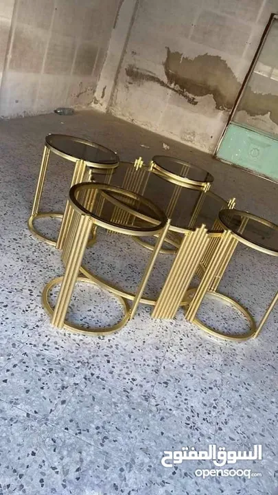 طرابيزات حديد باسعار مميزه لون ذهبي و فضي كل موديل الو سعر مختلف