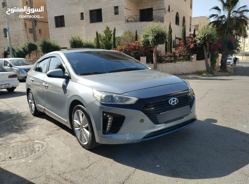 هونداي ايونيك هايبرد  للبيع مديل2018