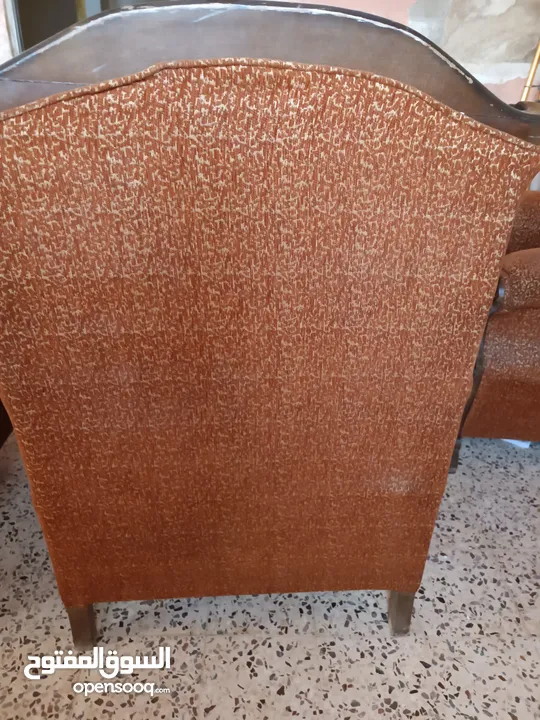 طقم كنب 7مقاعد لللبيع 50دينار