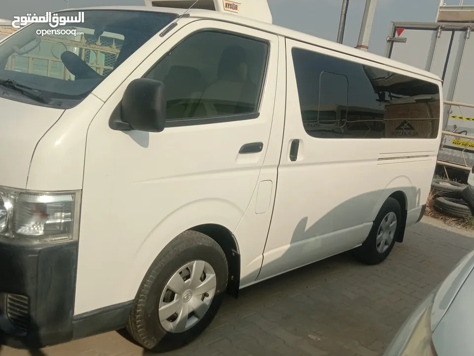Toyota  HiAce 2015 model excellent condition original paint and km 241000