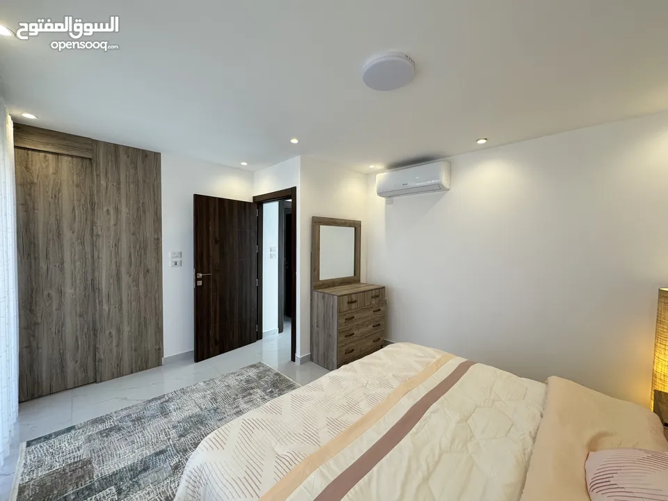 روف للايجار في الصويفية  ( Property 40602 ) سنوي فقط