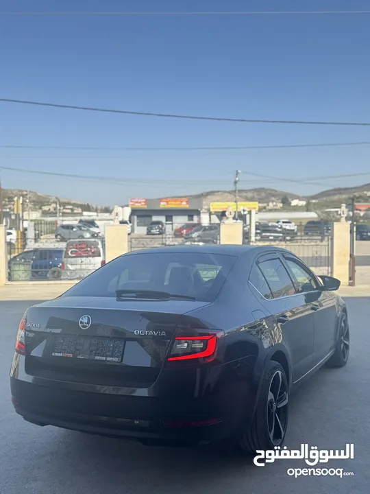 SKODA OCTAVIA 2019 صالون  اوتم2000 ديزل  فل مسكر إضافات عدا الفتحة  سعر مميز كاش  طلاء اصلي بلكامل