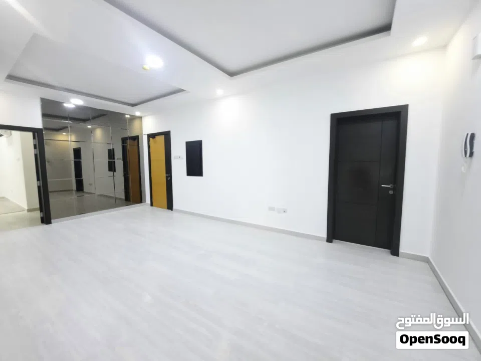 Fully Furnished 2BHK  Gym & Pool Access  EWA Inclusive  Modern Comfort Living