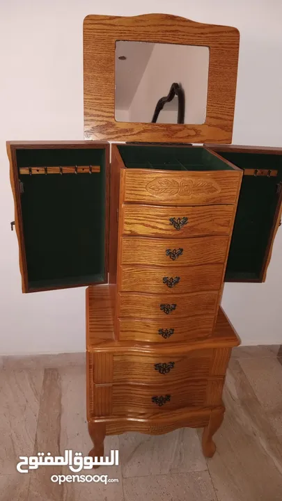 خزانة اكسسوارات وارد امريكا حالة ممتازة