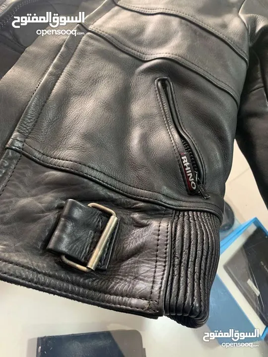 جاكيت دراجات جلد اسود