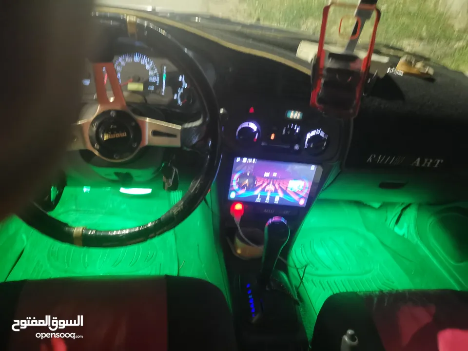 لانسر موديل  99 توماتيك وارد  خليجي ماتور 1500دبل كام شفت اللي ناوي ما بقصر معه بعيد عن تجار
