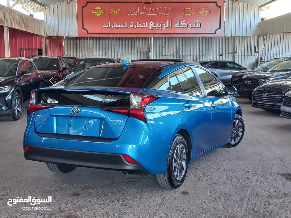 TOYOTA PRIUS HYBRID LIMITED 2022(تويوتا بريوس ليمتيد هايبرد 2022 )