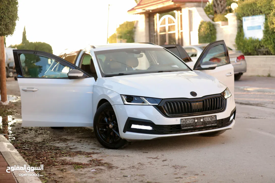 سكودا اوكتافيا ترخيص 2020  فل اضافات مش ناقصها ولا برغي فحص نخب تواصل على الرقم المرفق بلاعلان