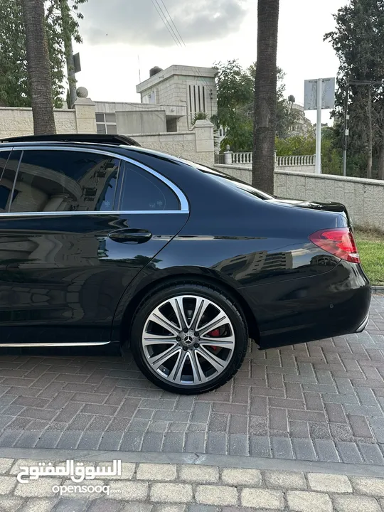 Mercedes E220D  بانوراما  موديل 2017 برخصة  دهان شركة  فل اضافات  امكانية البدل وارد  كرتونه سيارة