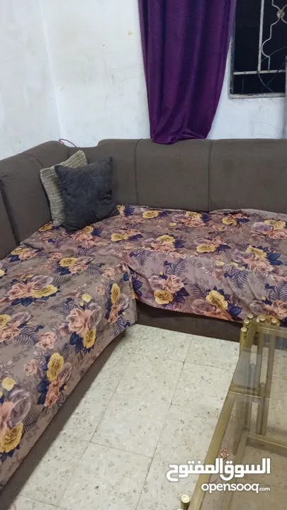 طقم كنب  ومدخل وطقم كنب 18قطع وطقم طاولات