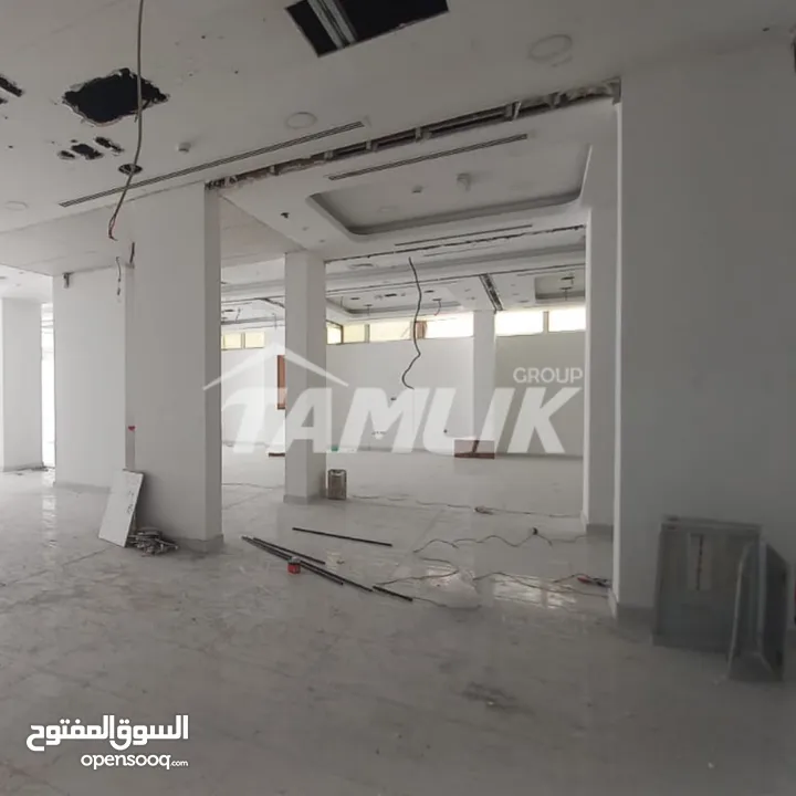 Showroom for Rent in Al Azaiba REF 426MB