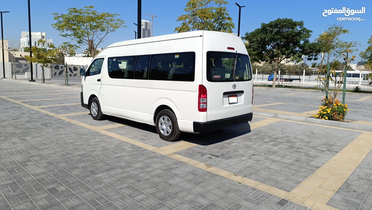 Toyota Hiace Passenger